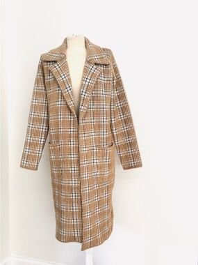 Tahari long sweater / coat